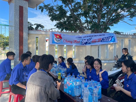 tiep suc 10 (1)