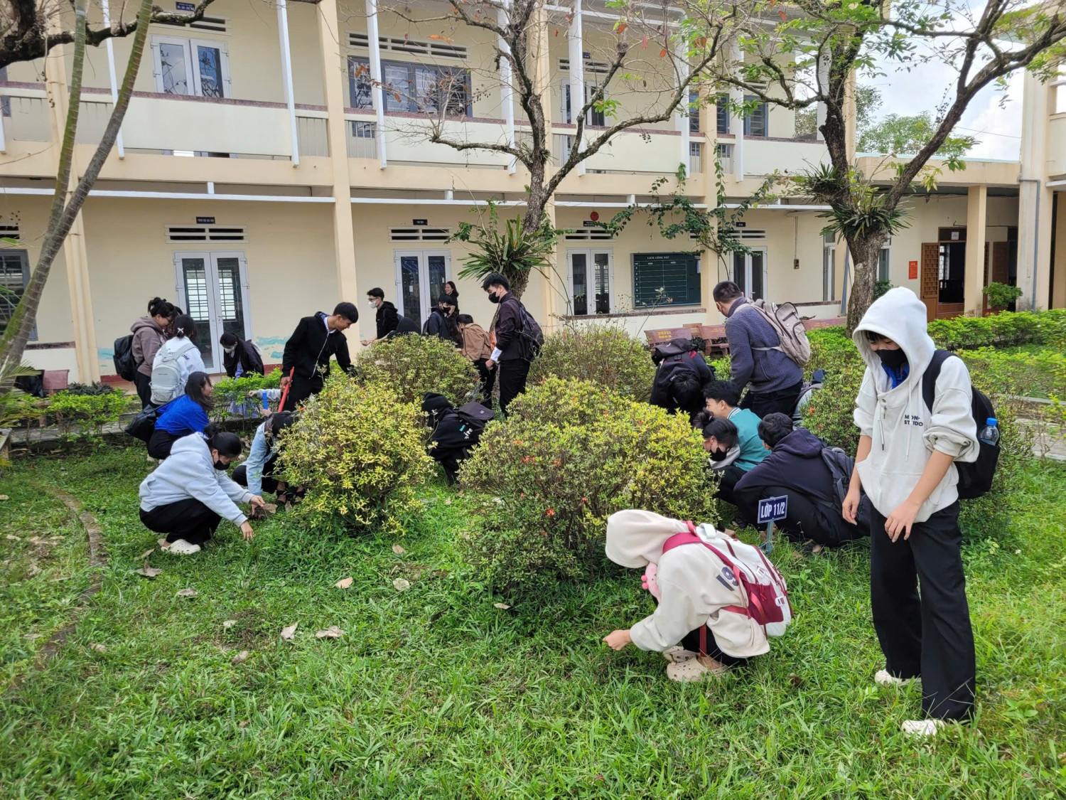 NGÀY THỨ BẢY TÌNH NGUYỆN RA QUÂN CHĂM SÓC HOA – CHUẨN BỊ ĐÓN TẾT BÍNH NGỌ 2026