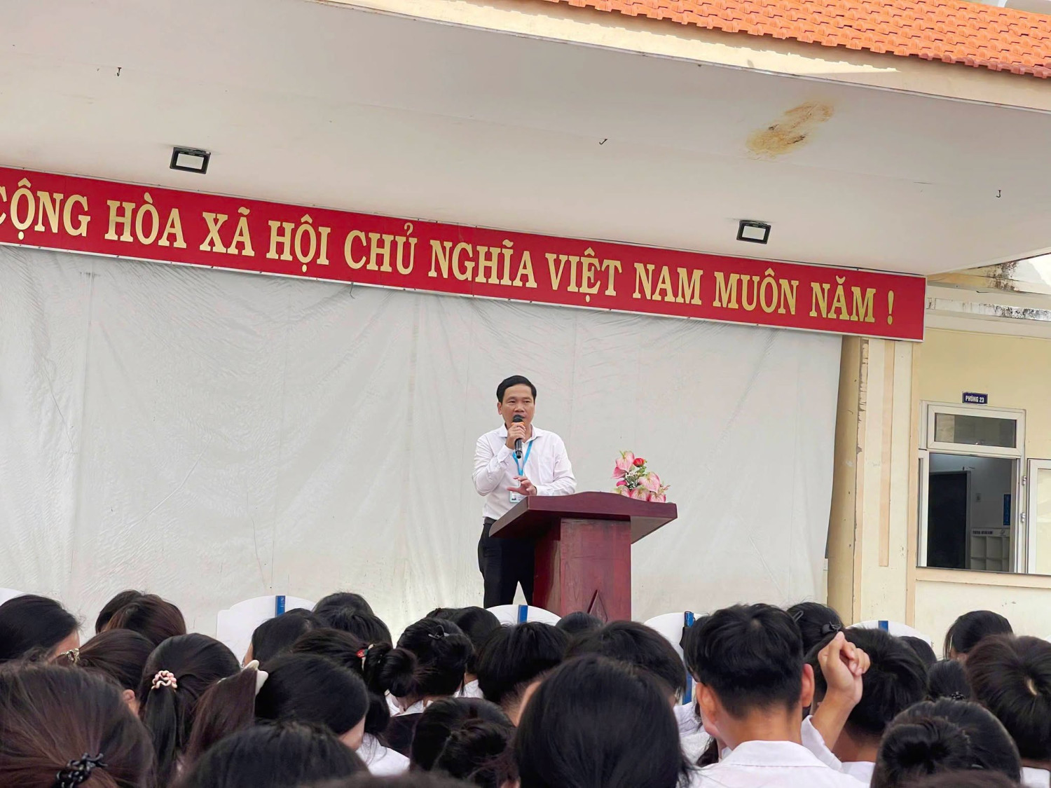 CHÀO CỜ ĐẦU NĂM HỌC MỚI – KHỞI ĐẦU MỘT HÀNH TRÌNH MỚI – ảnh 2