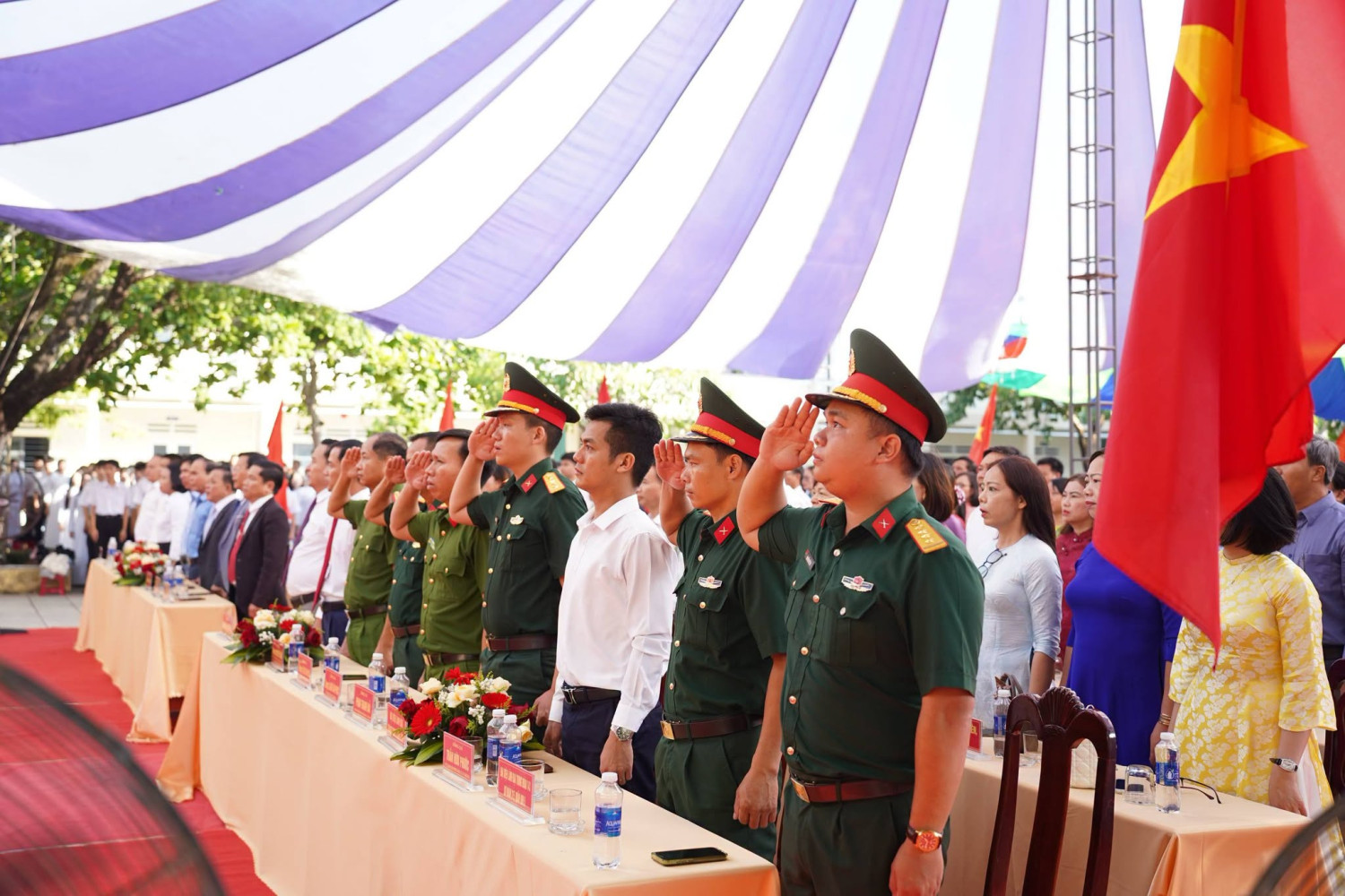 TRƯỜNG THPT TIỂU LA KHAI GIẢNG NĂM HỌC 2026 – 2027 – CHUNG MỘT MÁI TRƯỜNG, CÙNG MỘT KHÁT VỌNG – ảnh 4