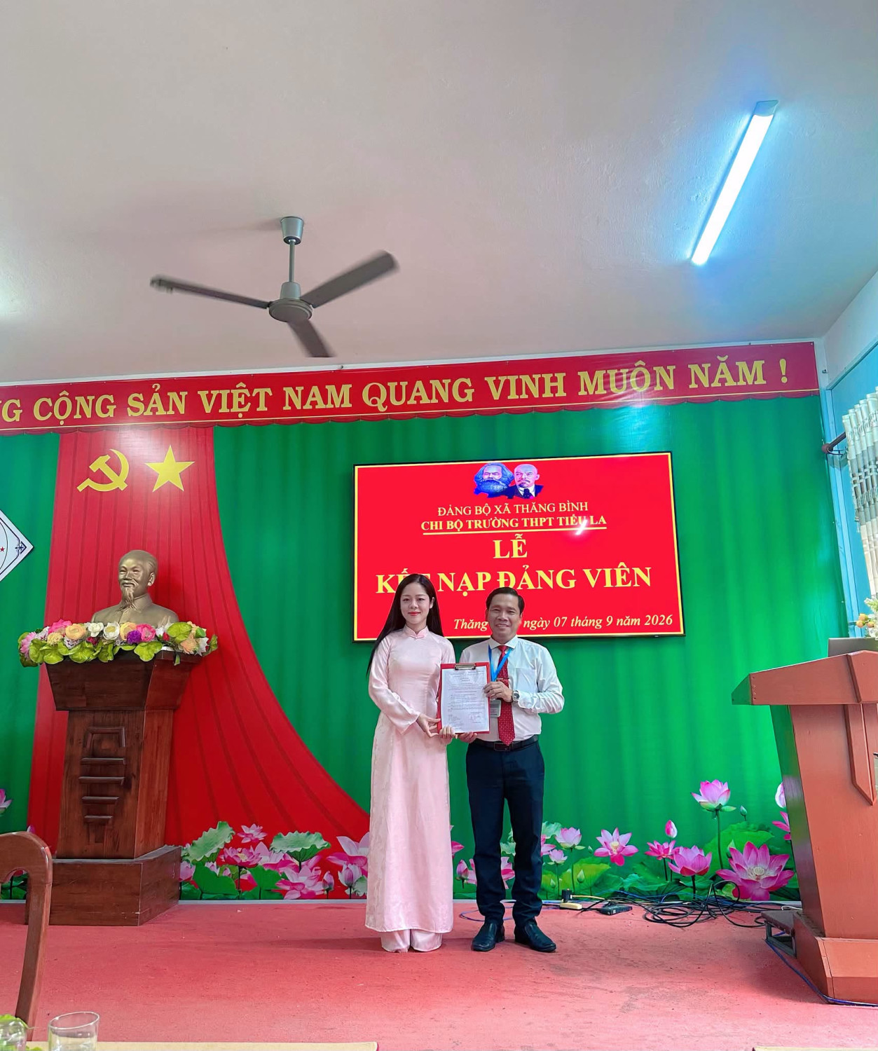 VINH DỰ ĐỨNG TRONG HÀNG NGŨ CỦA ĐẢNG – LỄ KẾT NẠP ĐẢNG VIÊN MỚI ĐỢT III NĂM 2026 – ảnh 3