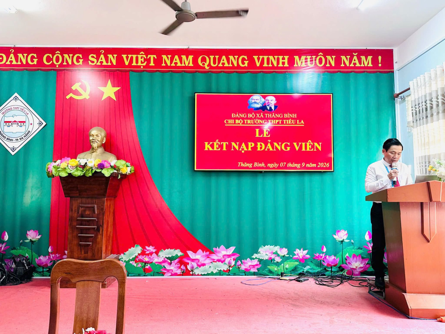 VINH DỰ ĐỨNG TRONG HÀNG NGŨ CỦA ĐẢNG – LỄ KẾT NẠP ĐẢNG VIÊN MỚI ĐỢT III NĂM 2026 – ảnh 6