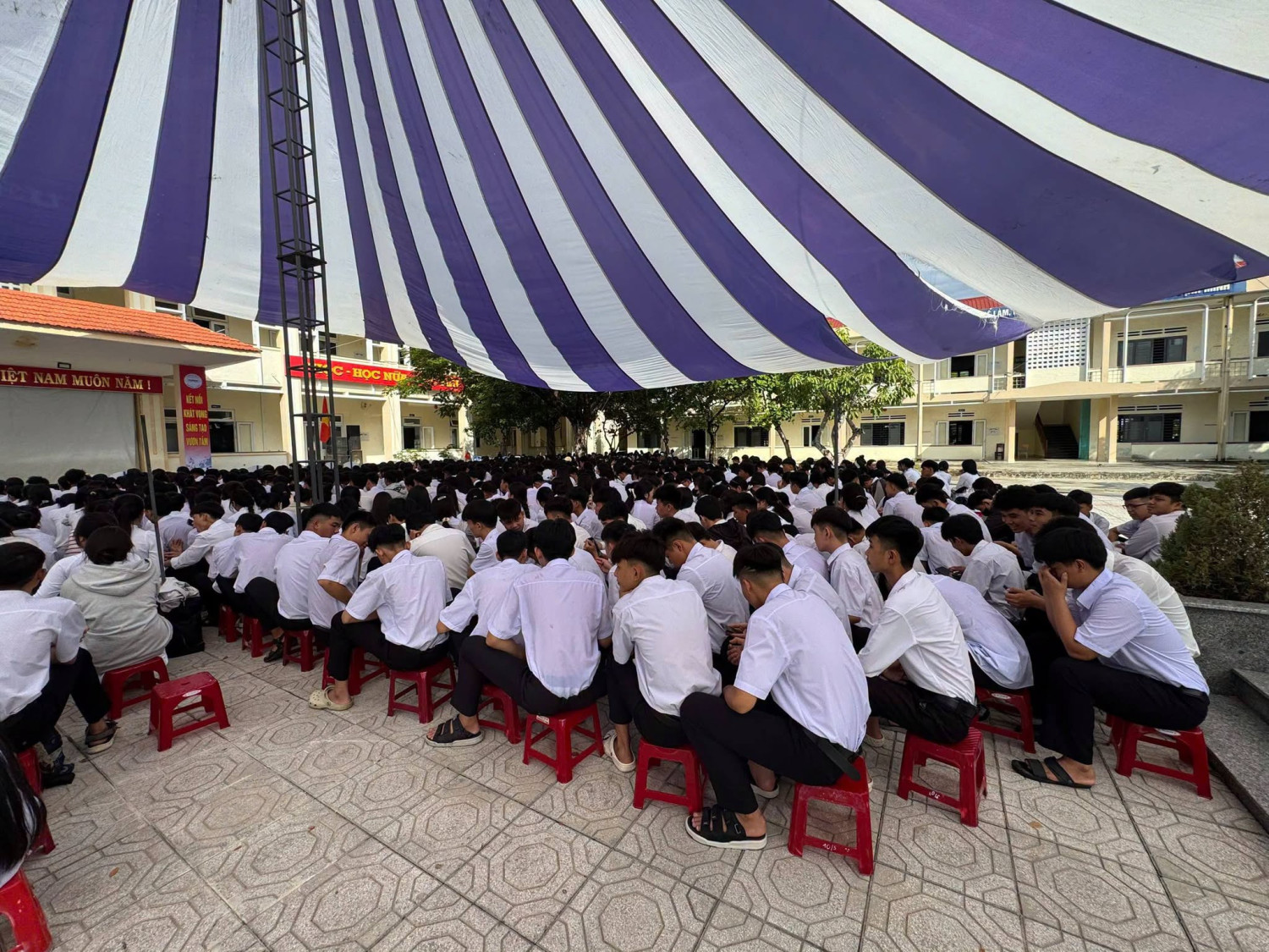 CHÀO CỜ ĐẦU NĂM HỌC MỚI – KHỞI ĐẦU MỘT HÀNH TRÌNH MỚI – ảnh 15