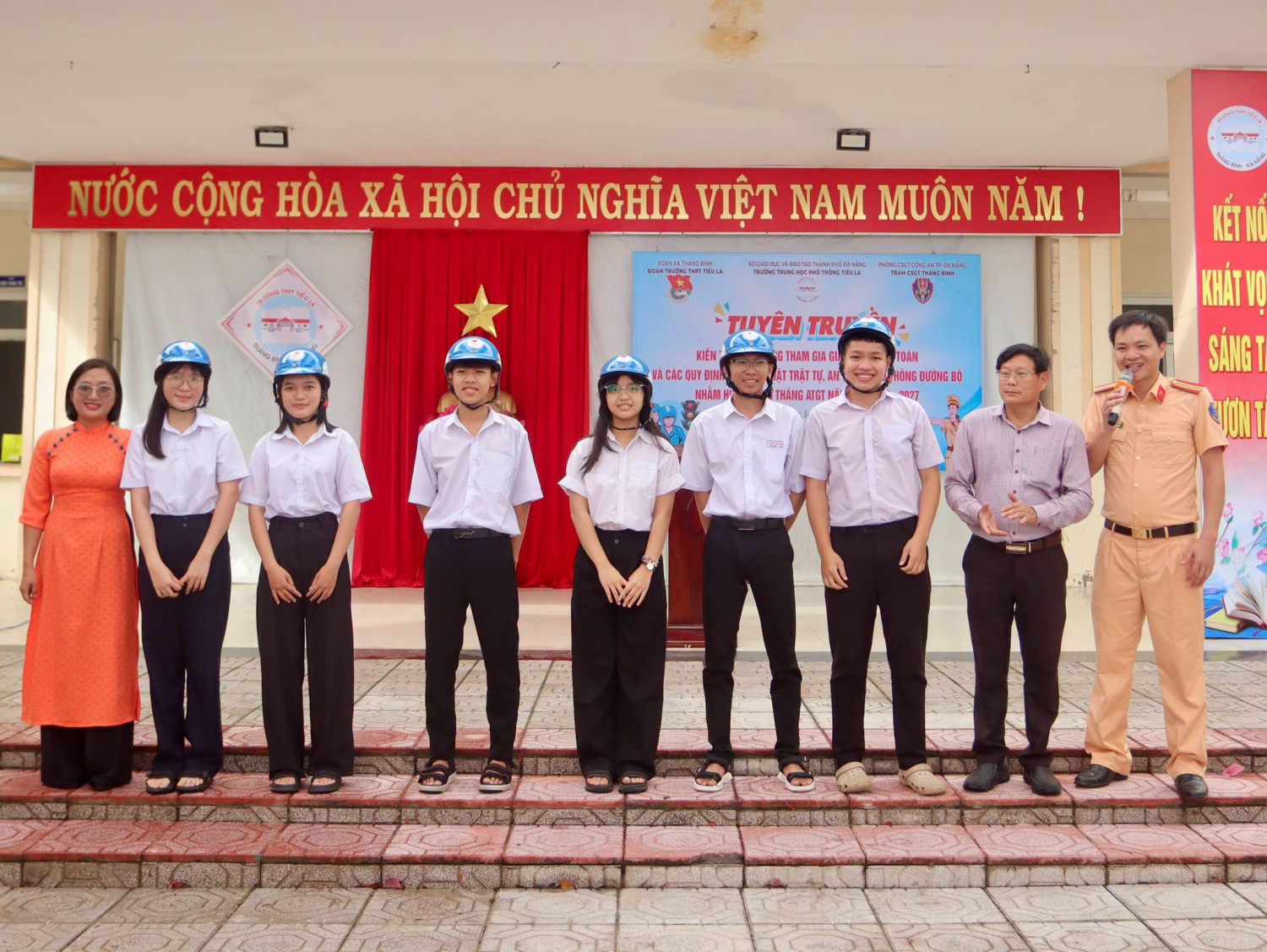 HƯỞNG ỨNG THÁNG AN TOÀN GIAO THÔNG NĂM HỌC 2026 – 2027 – ảnh 11