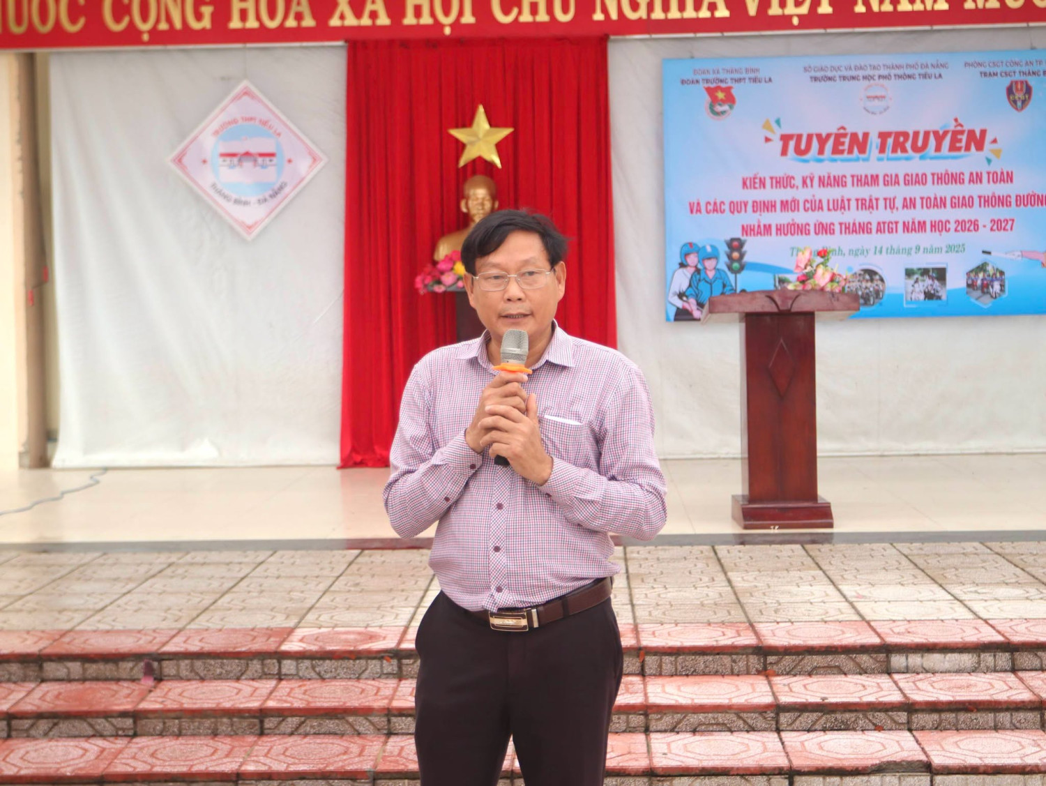HƯỞNG ỨNG THÁNG AN TOÀN GIAO THÔNG NĂM HỌC 2026 – 2027 – ảnh 1