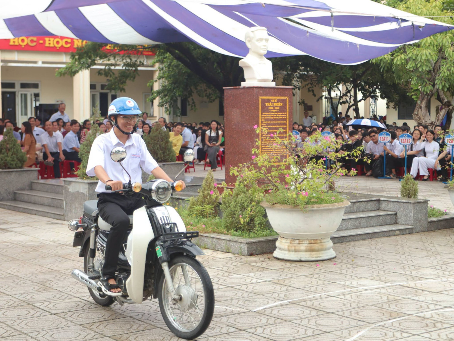 HƯỞNG ỨNG THÁNG AN TOÀN GIAO THÔNG NĂM HỌC 2026 – 2027 – ảnh 13