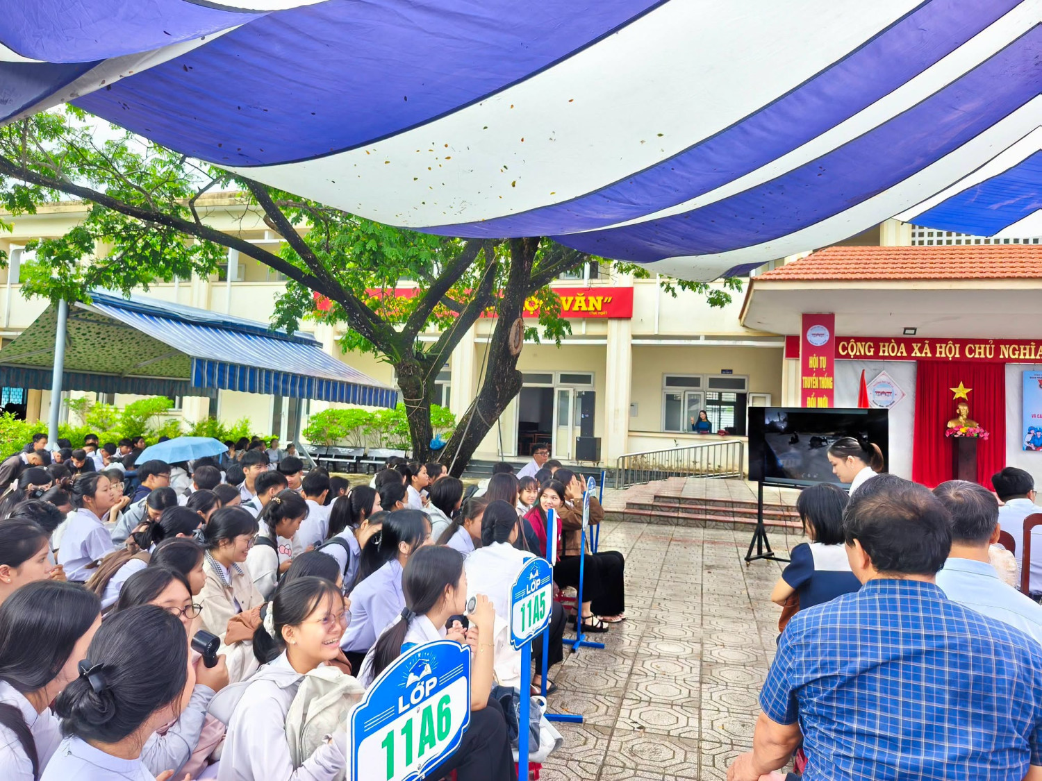 HƯỞNG ỨNG THÁNG AN TOÀN GIAO THÔNG NĂM HỌC 2026 – 2027 – ảnh 19