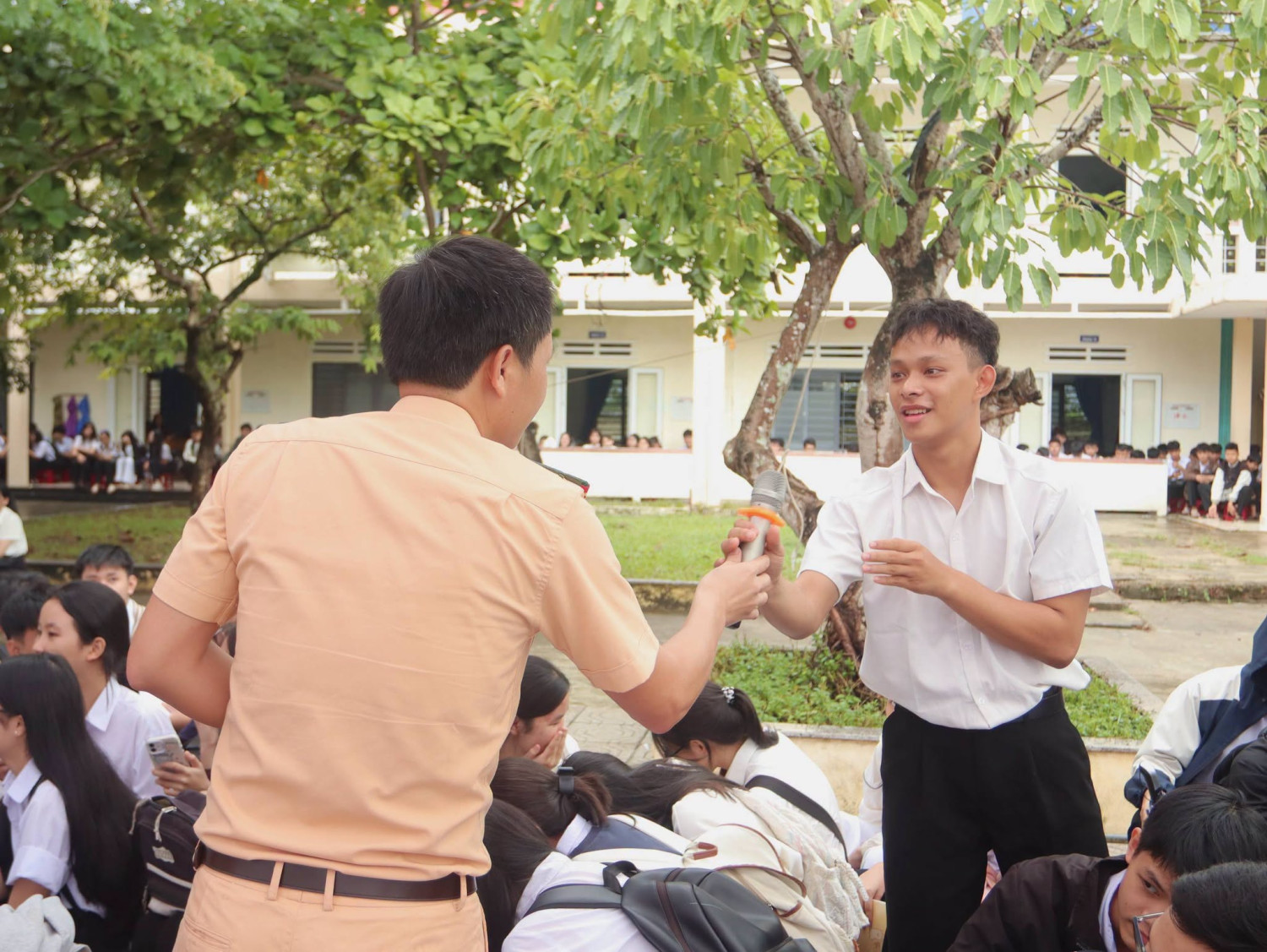 HƯỞNG ỨNG THÁNG AN TOÀN GIAO THÔNG NĂM HỌC 2026 – 2027 – ảnh 4