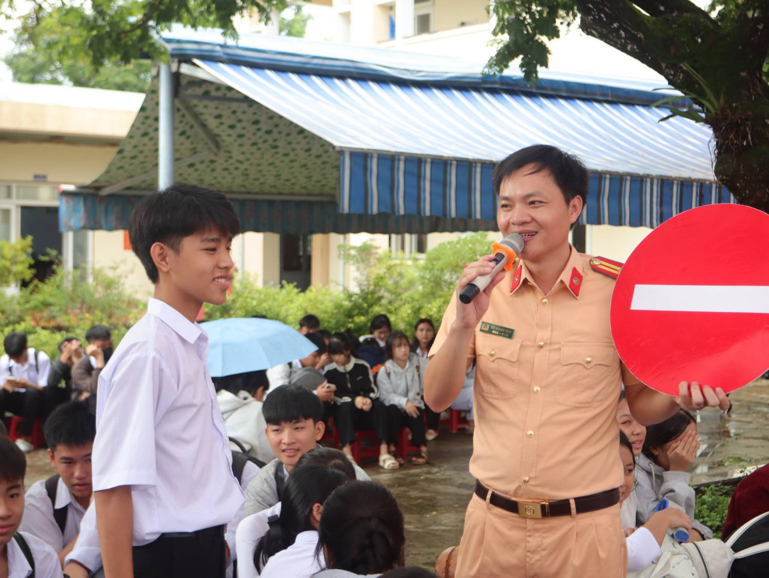 HƯỞNG ỨNG THÁNG AN TOÀN GIAO THÔNG NĂM HỌC 2026 – 2027 – ảnh 9