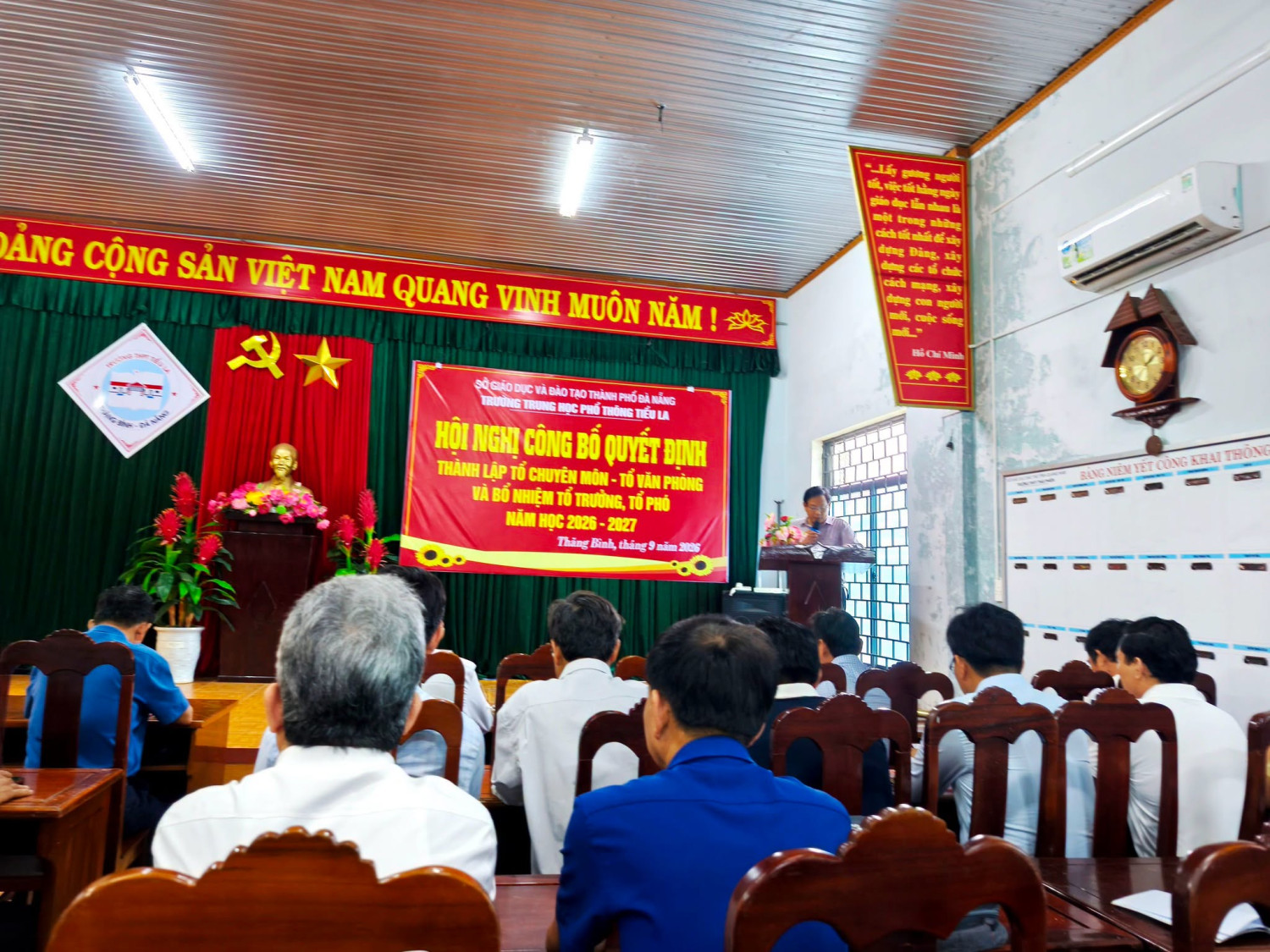 CÔNG BỐ QUYẾT ĐỊNH THÀNH LẬP TỔ CHUYÊN MÔN, TỔ VĂN PHÒNG VÀ BỔ NHIỆM LÃNH ĐẠO CẤP TỔ NĂM HỌC 2026 – 2027 – ảnh 7