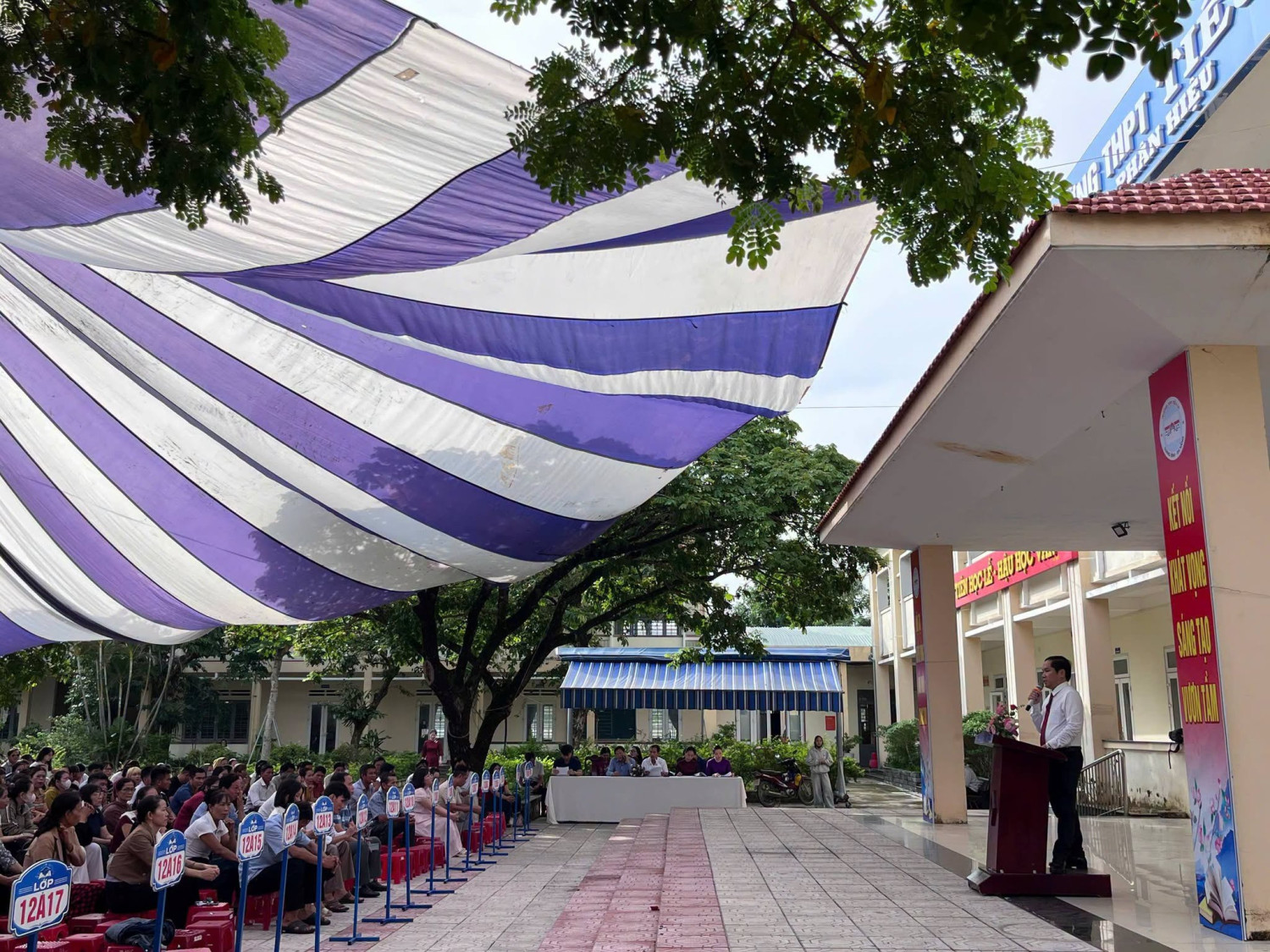 HỌP CHA MẸ HỌC SINH ĐẦU NĂM HỌC 2026 – 2027 – ảnh 7