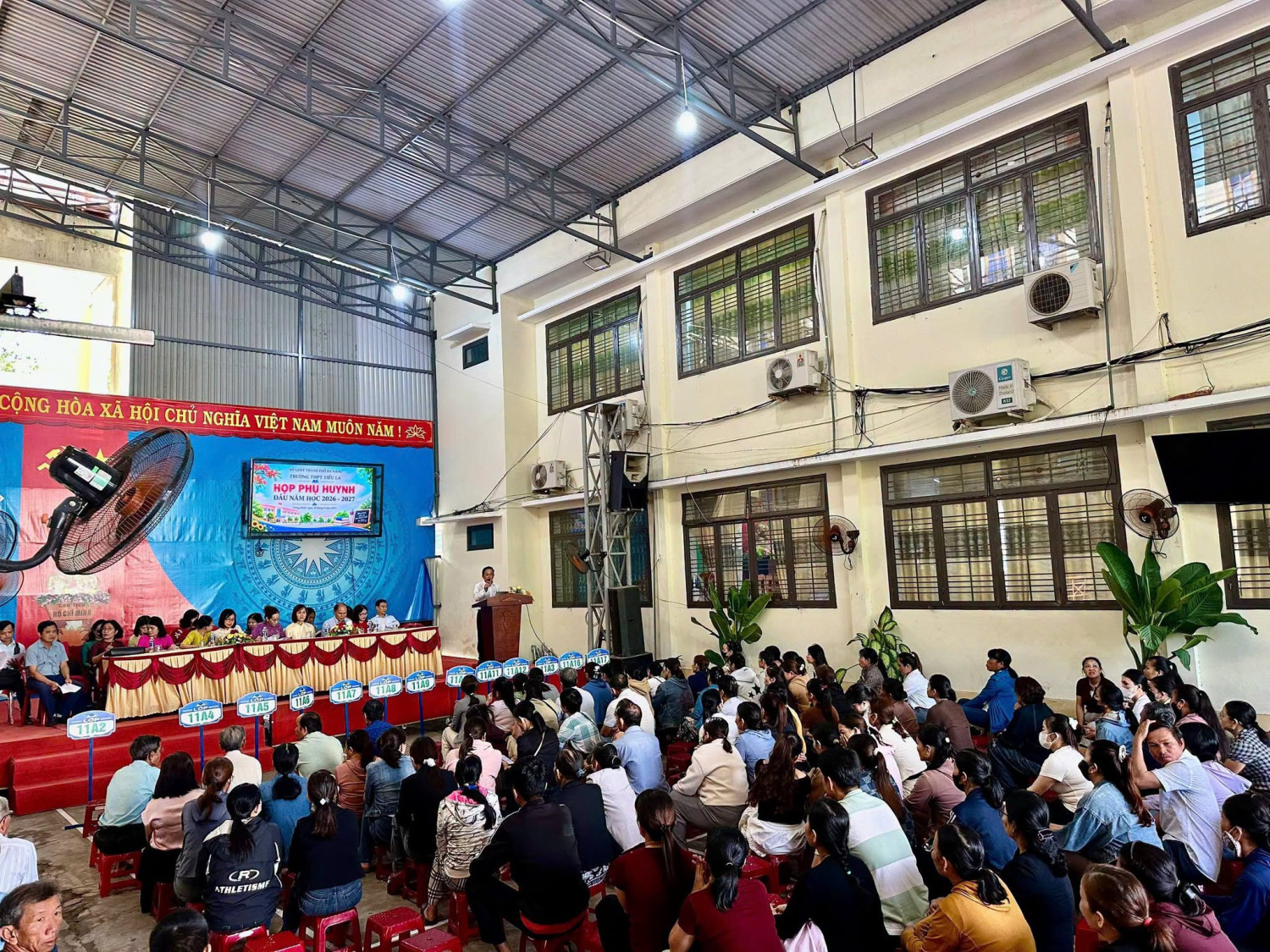 HỌP CHA MẸ HỌC SINH ĐẦU NĂM HỌC 2026 – 2027 – ảnh 12