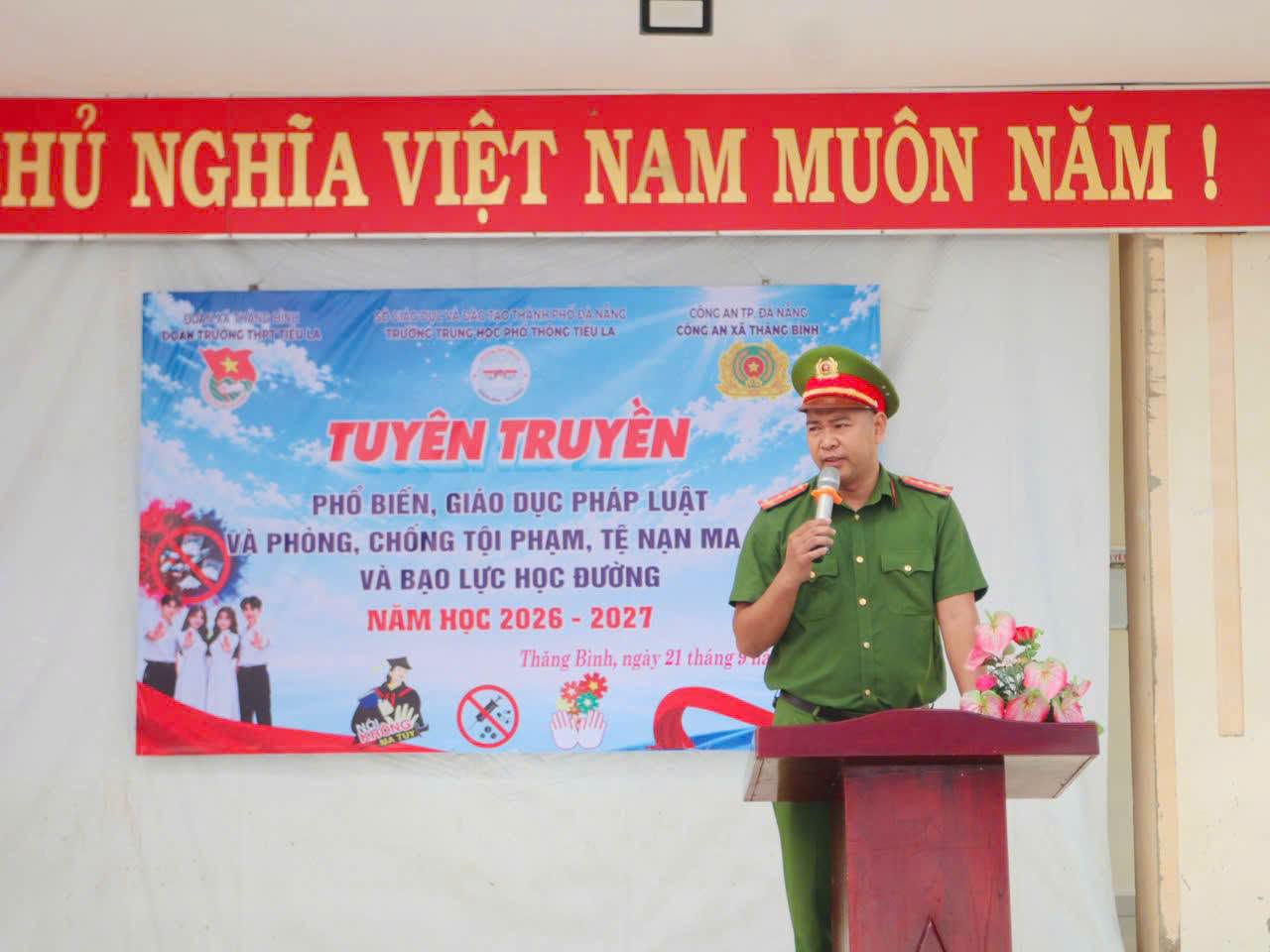 TUYÊN TRUYỀN, PHỔ BIẾN, GIÁO DỤC PHÁP LUẬT – CHUNG TAY XÂY DỰNG MÔI TRƯỜNG HỌC ĐƯỜNG AN TOÀN – ảnh 2