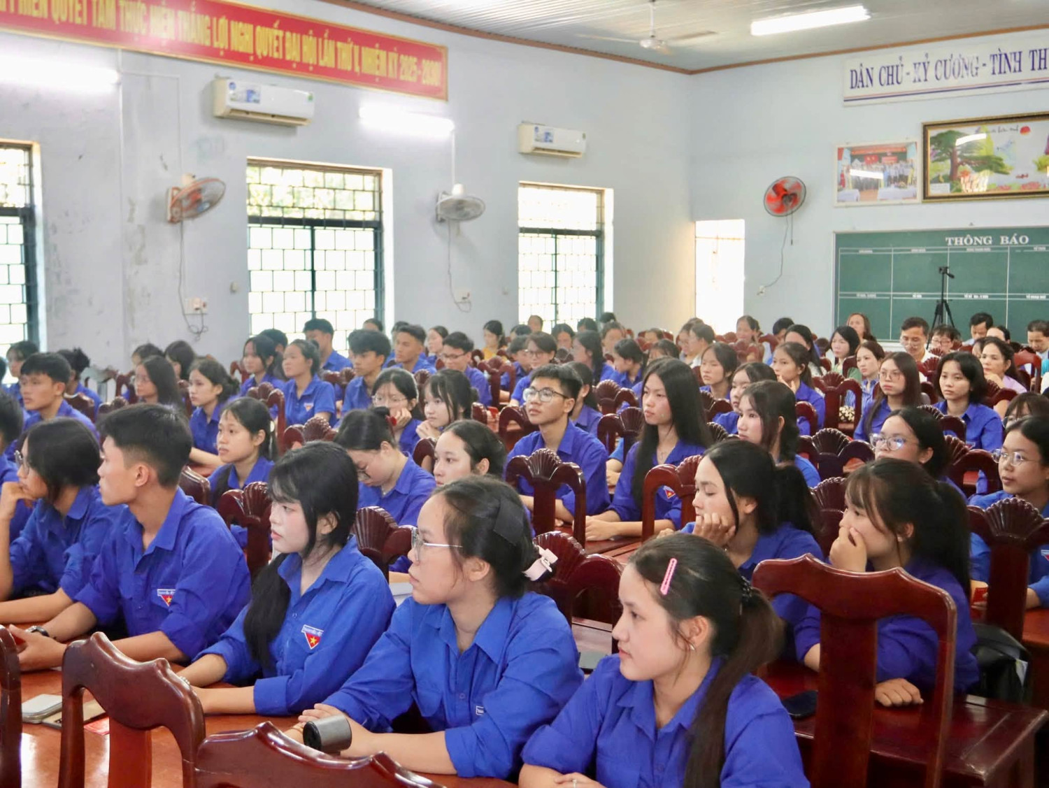 ĐẠI HỘI ĐẠI BIỂU ĐOÀN TNCS HỒ CHÍ MINH TRƯỜNG THPT TIỂU LA NHIỆM KỲ 2026 – 2027 THÀNH CÔNG TỐT ĐẸP – ảnh 11