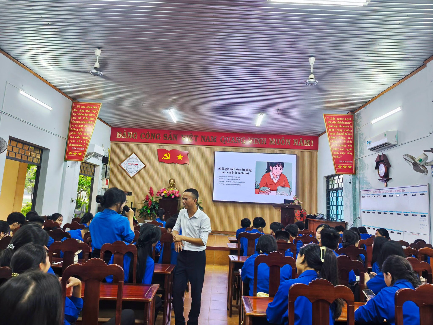 THPT TIỂU LA HƯỞNG ỨNG NGÀY CHUYỂN ĐỔI SỐ QUỐC GIA 10/10 – LAN TỎA PHONG TRÀO “BÌNH DÂN HỌC VỤ SỐ” – ảnh 12