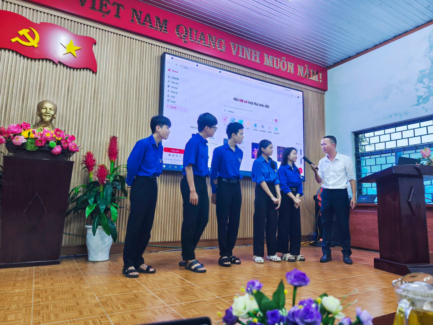 THPT TIỂU LA HƯỞNG ỨNG NGÀY CHUYỂN ĐỔI SỐ QUỐC GIA 10/10 – LAN TỎA PHONG TRÀO “BÌNH DÂN HỌC VỤ SỐ” – ảnh 10