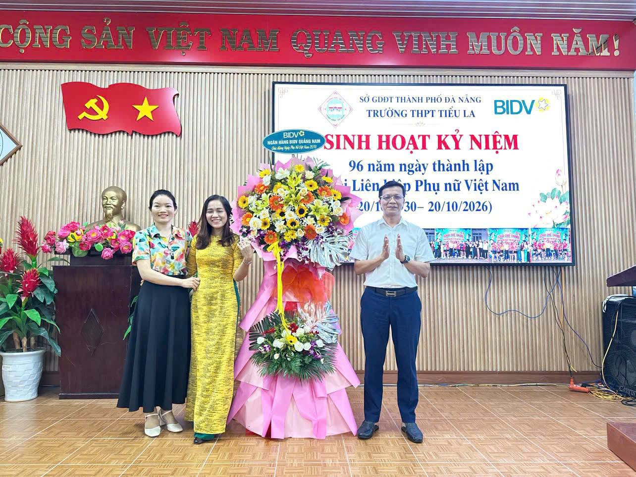 Kỷ niệm Ngày Phụ nữ Việt Nam 20/10/2026 - THPT Tiểu La, ảnh 2